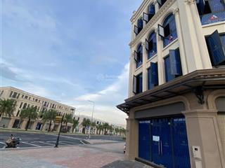 Cho thuê shophouse siêu vip mặt đường hạnh phúc. căn góc nằm ngay kề quảng trường châu âu.