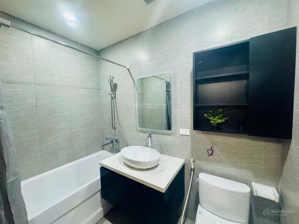 Cho thuê cả tòa nhà căn hộ tại vinhomes marina, tổng 14 phòng ngủ, có thể xuất hóa đơn đỏ. đủ pccc