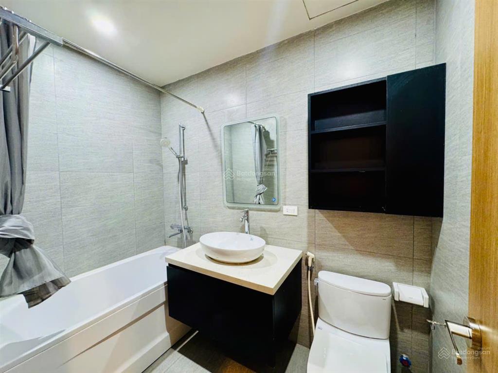 Cho thuê cả tòa nhà căn hộ tại vinhomes marina, tổng 14 phòng ngủ, có thể xuất hóa đơn đỏ. đủ pccc