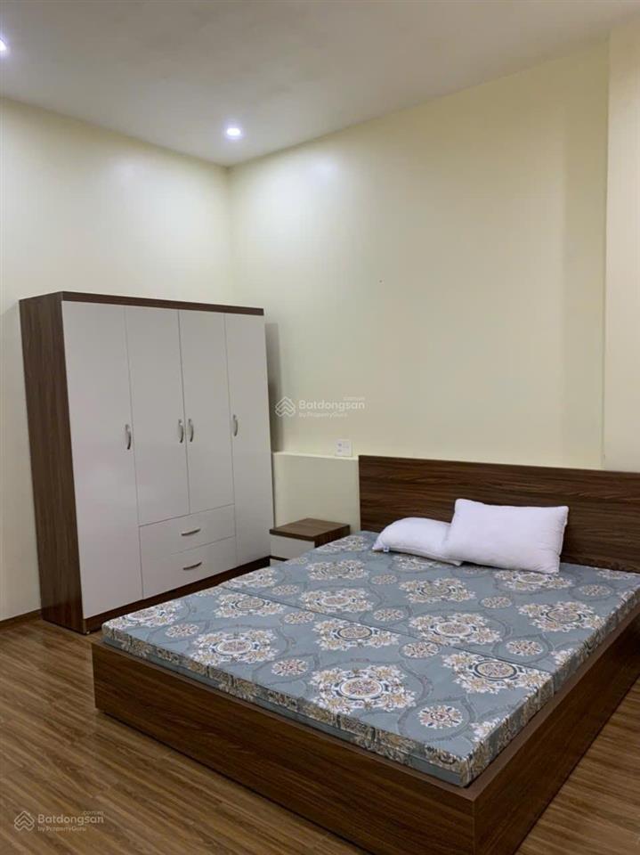Cho thuê nhà 4 phòng ngủ  4 vệ sinh khép kín đường hoàng thế thiện. t1 rộng phù hợp làm văn phòng