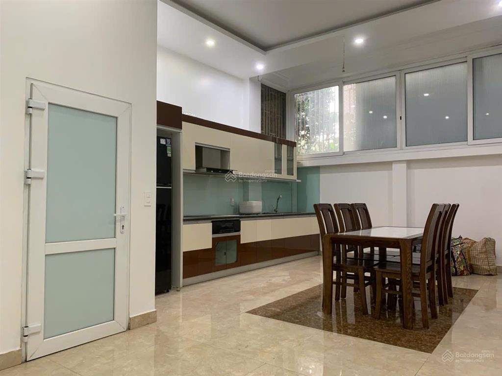 Cho thuê nhà 4 phòng ngủ  4 vệ sinh khép kín đường hoàng thế thiện. t1 rộng phù hợp làm văn phòng