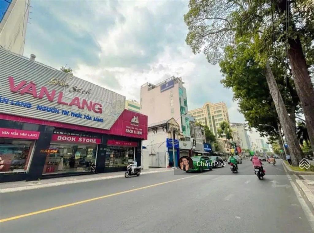 Bán nhà mặt tiền bùi thị xuân, phường bến thành, quận 1  dt 30x30m  cn 840m2  giá 450 tỷ tl