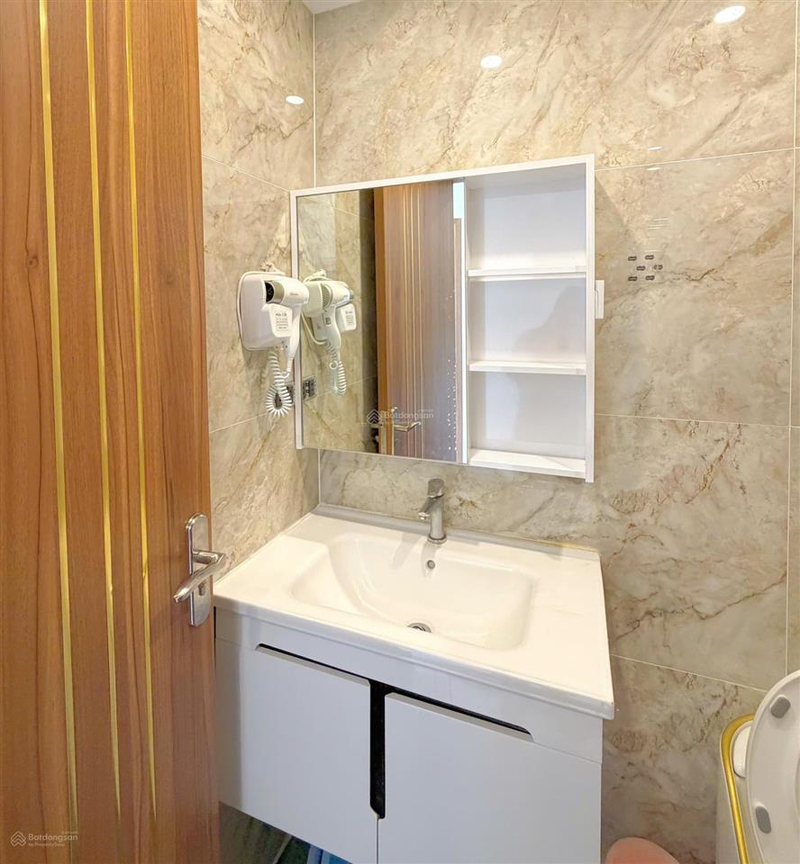 Cần bán căn cc new life 2 phòng ngủ 2 vệ sinh, view biển, giá 2 tỷ 700 nội thất xịn, diện tích 76m2