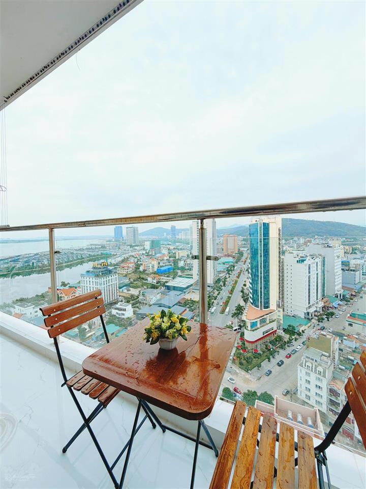 Cần bán căn cc new life 2 phòng ngủ 2 vệ sinh, view biển, giá 2 tỷ 700 nội thất xịn, diện tích 76m2