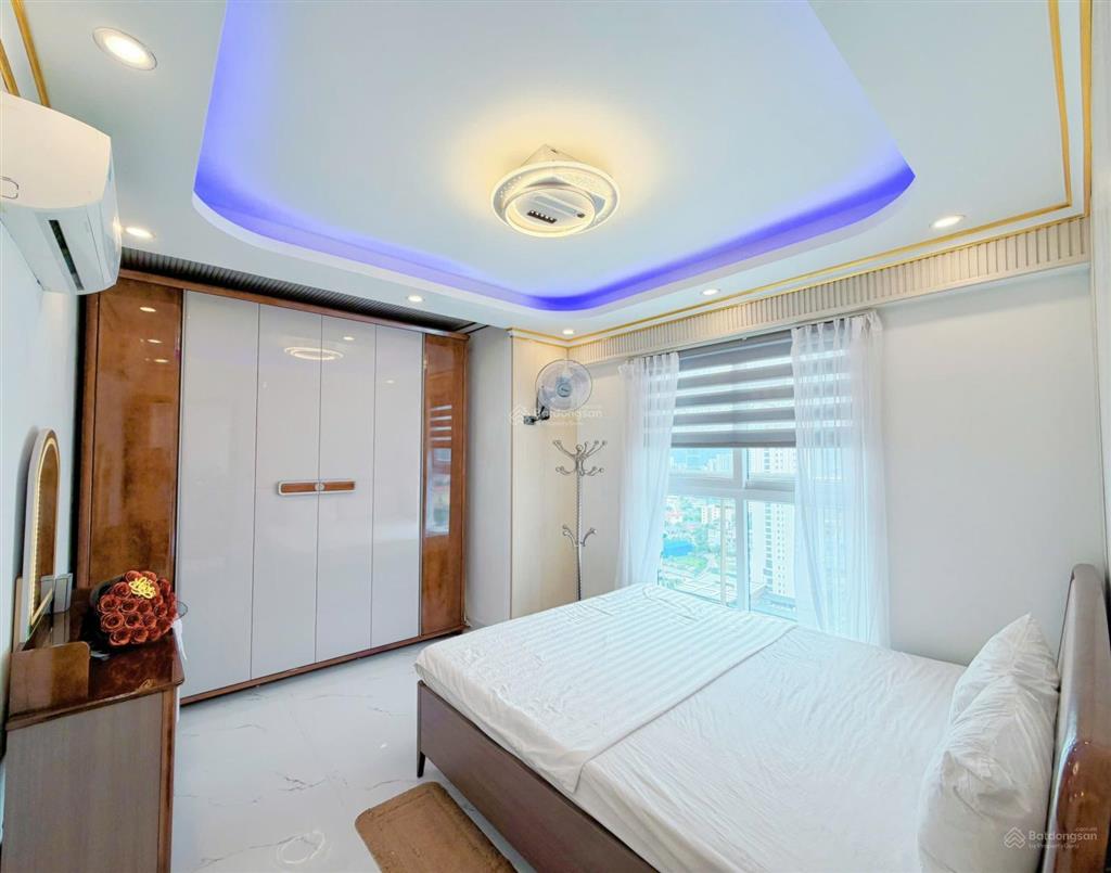 Cần bán căn cc new life 2 phòng ngủ 2 vệ sinh, view biển, giá 2 tỷ 700 nội thất xịn, diện tích 76m2