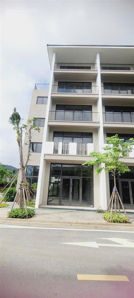 Cần bán căn góc biệt thự horizon hạ long 5 tầng full giá 23ty vị trí mặt biển căn góc 2mt