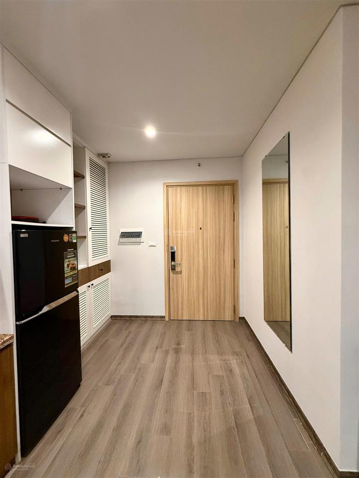 Cần bán căn 2pn 2vs cc bim 30 tầng mặt đường hoàng quốc việt, nội thất trẻ đẹp nhà mới giá 2tỷ700