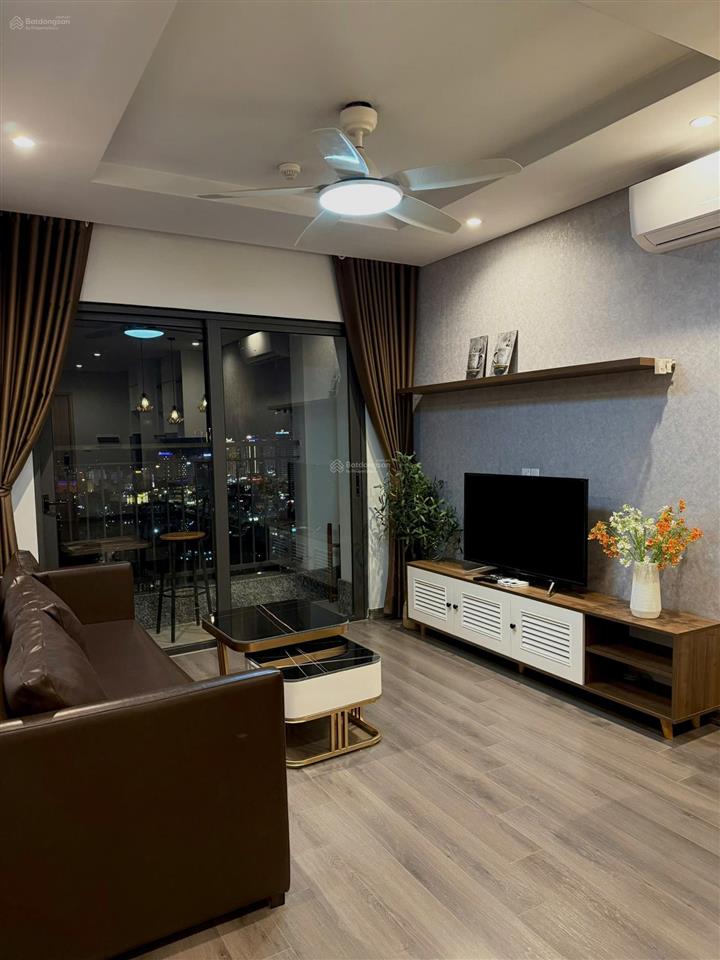 Cần bán căn 2pn 2vs cc bim 30 tầng mặt đường hoàng quốc việt, nội thất trẻ đẹp nhà mới giá 2tỷ700