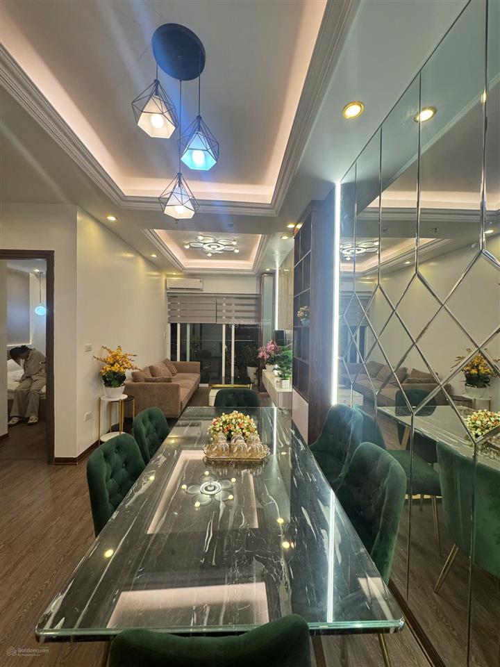 Cần bán căn 2pn  2vs cc bim 17 tầng tại trung tâm bãi cháy 76m2 giá nội thất xịn, giá 1tỷ780