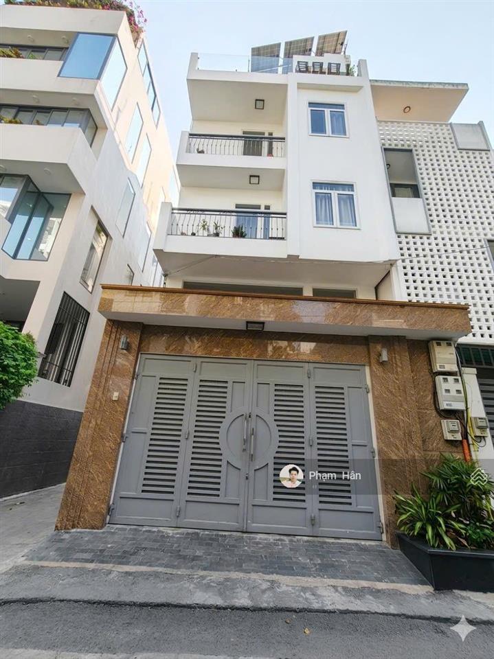 Bán nhà hxh dt 6x19m 3 lầu đường 3 tháng 2 phường 12 quận 10