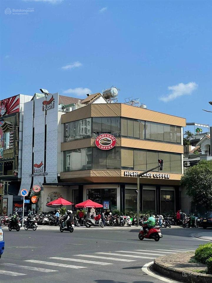 Bán lỗ! siêu vị trí tòa nhà góc 2 mặt tiền đường cách mạng tháng 8 hầm 7 tầnghđt350tr giá 69 tỷ