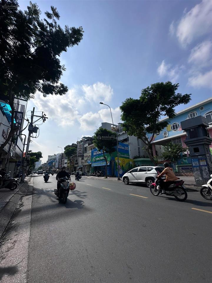 Bán siêu phẩm 4 mặt tiền lê văn sỹ gần 500mdt 17,2x26,2m, dòng tiền 400 tr/tháng | giá chỉ 240 tỷ