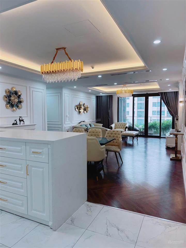 Em mỹ chuyên cc dolphin cần cho thuê căn hộ 186m2, 4pn, có thể vào ở luôn, giá 16tr/tháng