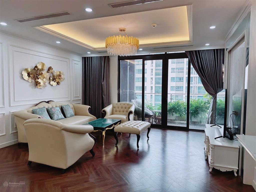 Em mỹ chuyên cc dolphin cần cho thuê căn hộ 186m2, 4pn, có thể vào ở luôn, giá 16tr/tháng