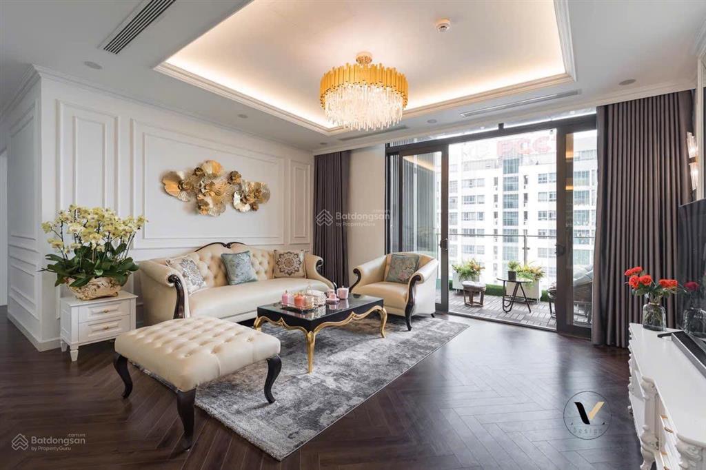 Em mỹ chuyên chung cư dolphin plaza cần cho thuê căn hộ 191m2,4pn, full đồ, có slot ô tô,vào ở luôn