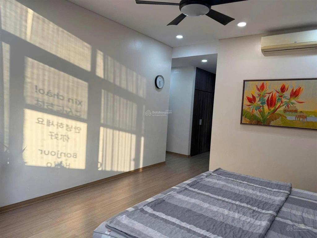 Hàng hiếm. bán căn hộ dolphin plaza, 186m2, 4pn, full đồ cao cấp, có slot, sổ đỏ sẵn, 15.x tỷ