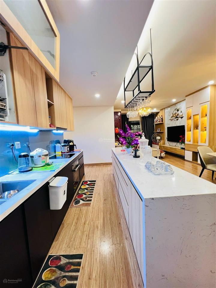 Sốc. nhỉnh 13 tỷ sở hữu ngay căn hộ cầu giấy  sky park residence. căn góc 128m2, 3pn, nhỉnh 13 tỷ