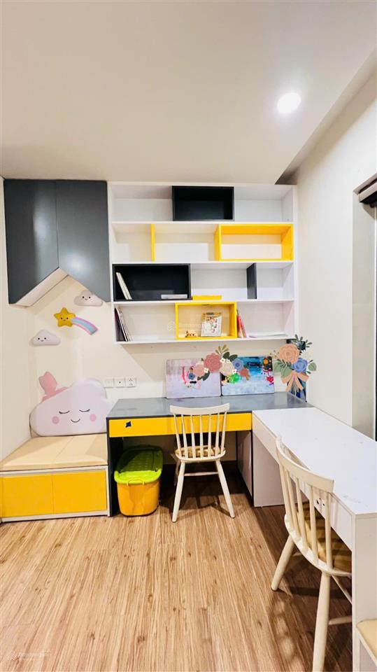 Sốc. nhỉnh 13 tỷ sở hữu ngay căn hộ cầu giấy  sky park residence. căn góc 128m2, 3pn, nhỉnh 13 tỷ
