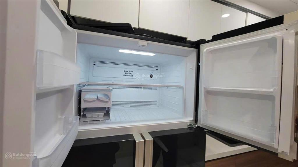 Cho thuê căn hộ mỹ đình, sunshine center, 153m2, 4pn,có slot ô tô. có thể vào ở luôn.19 triệu/tháng