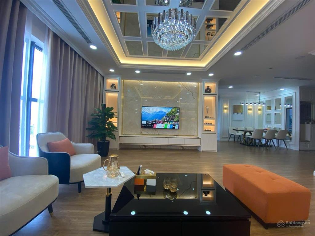 Cần tiền bán gấp căn hộ iris garden 135m2, 3pn, full đồ đẹp, hướng mát, căn góc, sổ sẵn, 9.2 tỷ