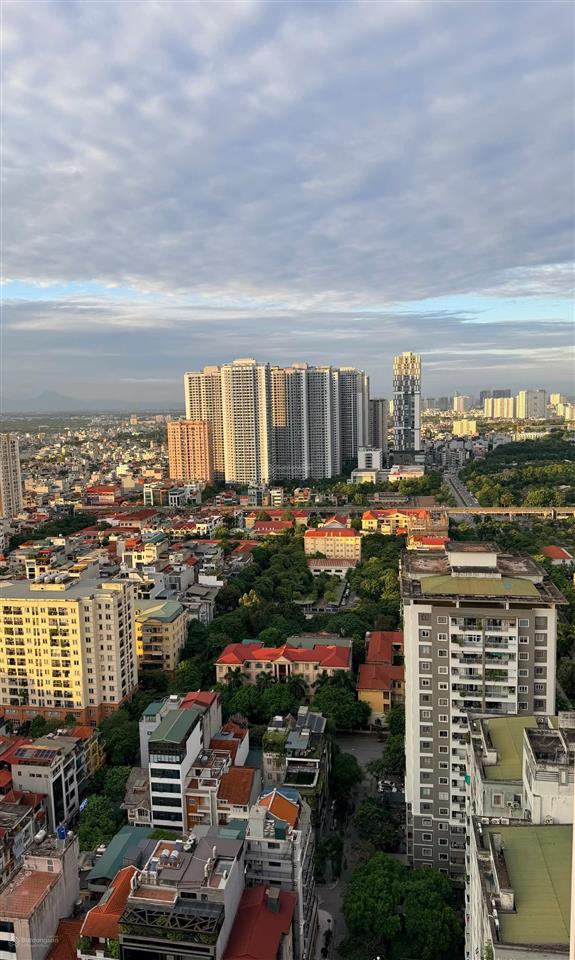 4.5 tỷ sở hữu ngay cc golden field 2pn, căn góc, 65.7m2, full đồ, ban công đông nam, có slot ô tô
