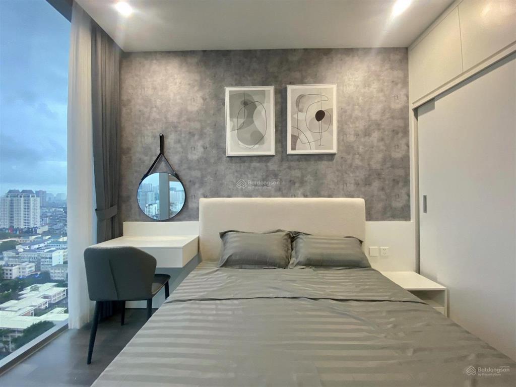 4.5 tỷ sở hữu ngay cc golden field 2pn, căn góc, 65.7m2, full đồ, ban công đông nam, có slot ô tô