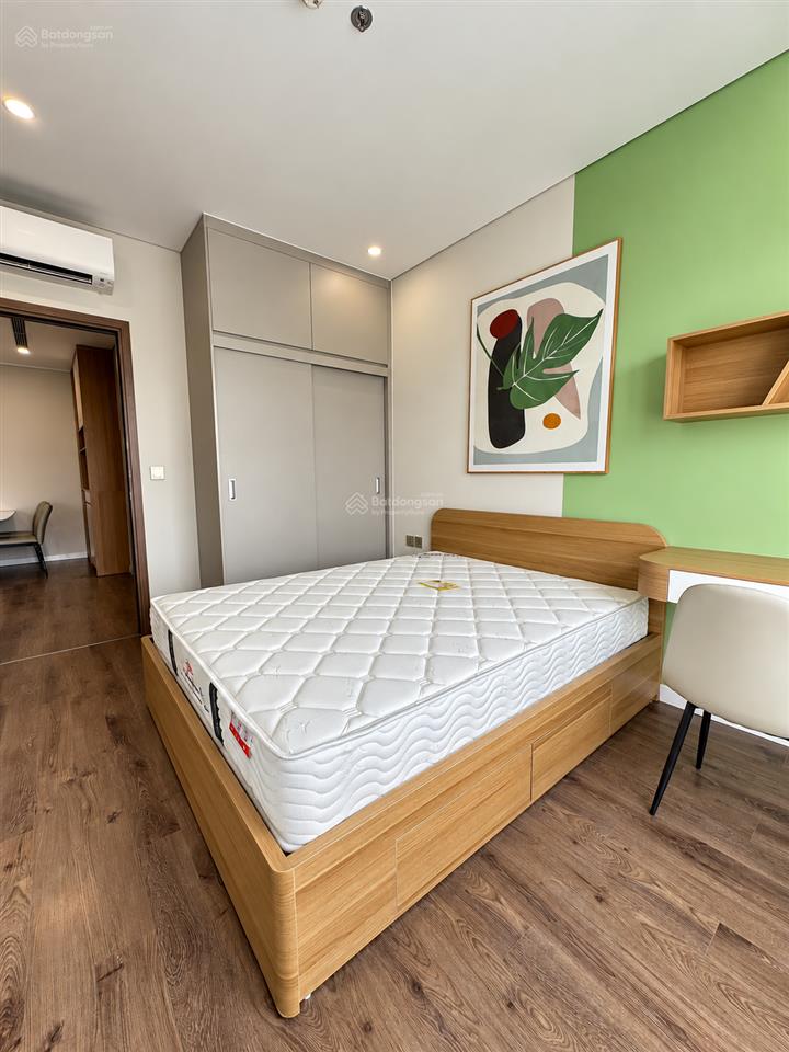 Hoàng thành pearl 2pn 80m2 full đồ giá chỉ 6,7 tỷ. pháp lý rõ ràng. nhà đẹp mới
