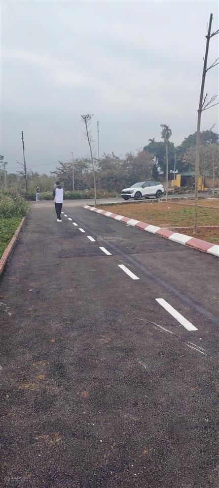 Đất đối diện trường thcs bình yên giá quá rẻ