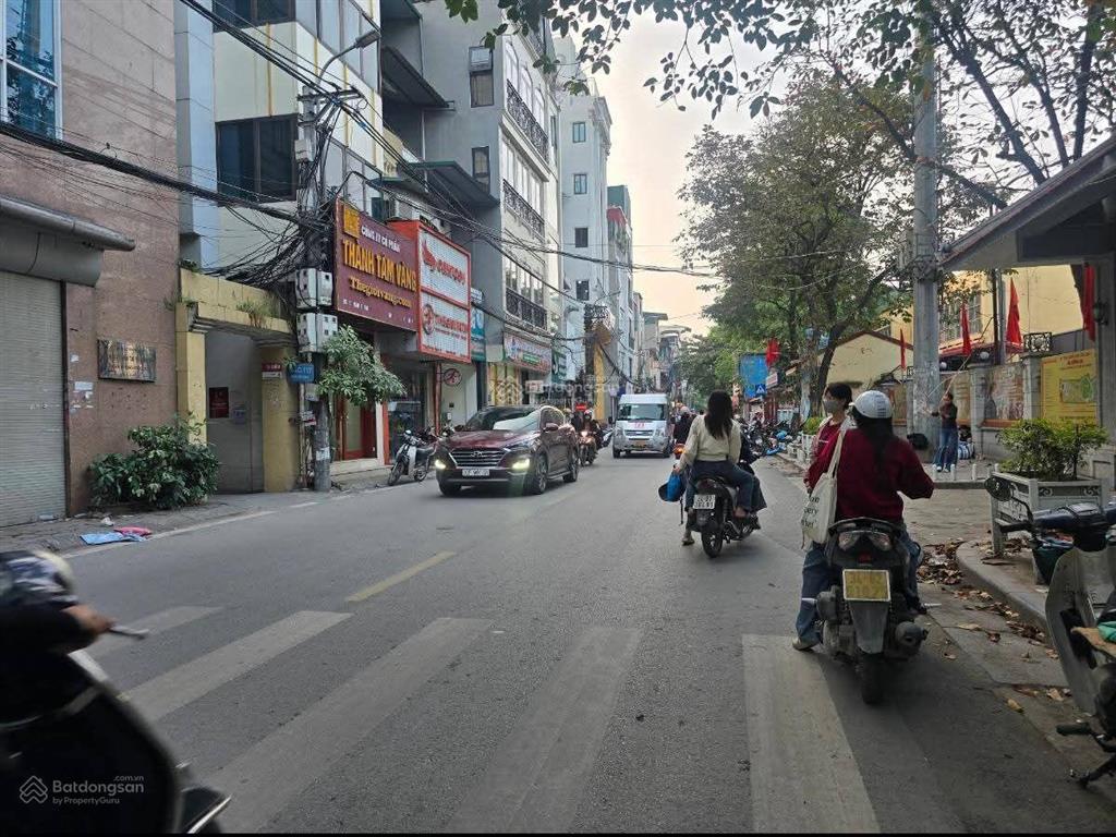 Gấp cần bán nhà đặng tiến đông 53 m 5 tầng mt 5.5 mbcos 17.xtỷ đống đa