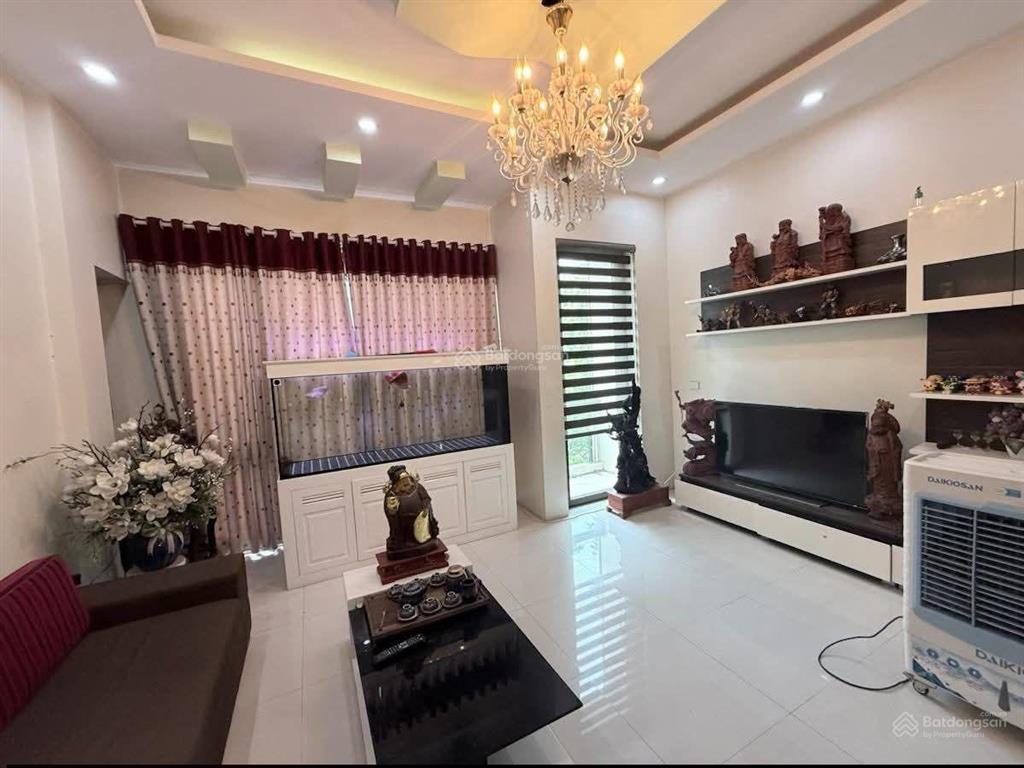 Nợ ngân hàng cần bán gấp giá vô cùng rẻ mua ngay kẻo trễ khu đất dv xa la 50/56t2m 6 tầng mt 5 m