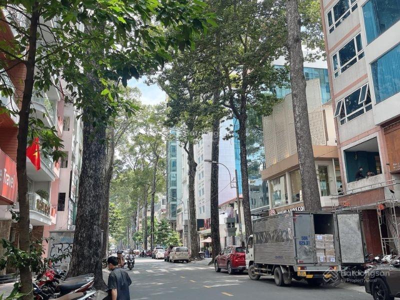 Bán tòa góc 2mt bùi thị xuân q16m x 27m hầm 7 tầng  hdt 299 triệu  giá 70 tỷ