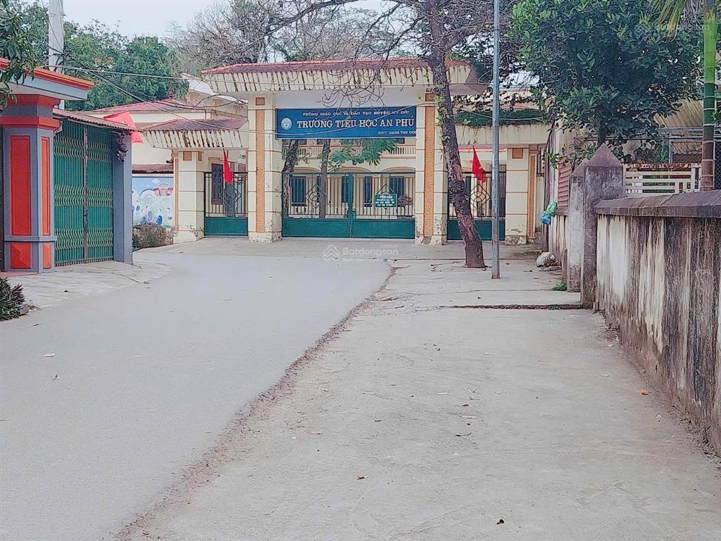 Đất hà nội 75,6m chỉ 7** triệu  sổ đỏ  ô tô vào tận đất