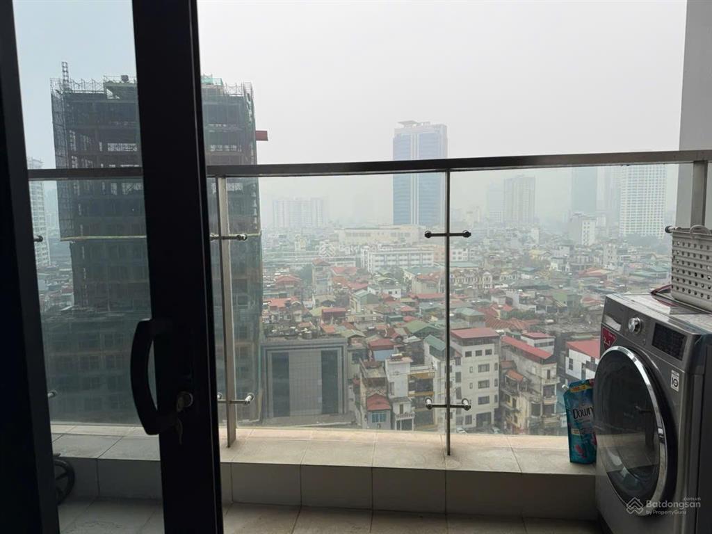 Cho thuê căn hộ 75m2, 2pn, 2wc tại vinhomes metropolis  liễu giai, giá tốt, hà nội