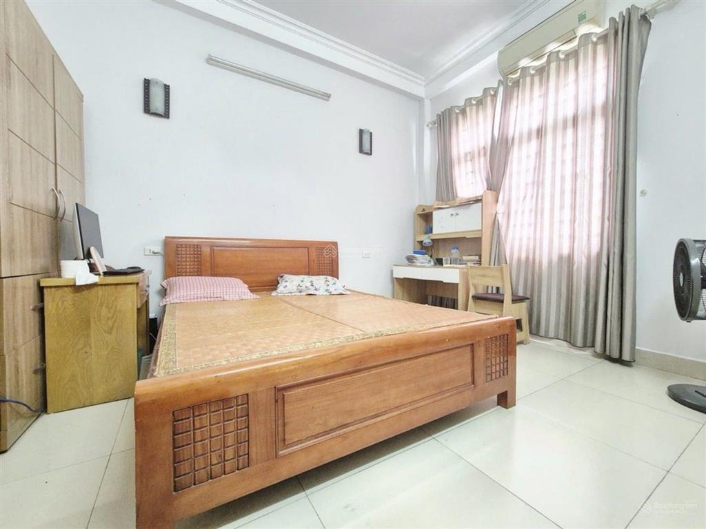 Dân xây 45m, ô tô đỗ cửa, sát đường lớn, cầu vĩnh tuy chỉ 300m giá tốt, giảm chào sâu