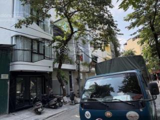 Giảm chào gần 2 tỷ, cổ linh, ngõ thông, ô tô tải tránh thông 2 đầu cách chỉ 2 nhà, giá tốt