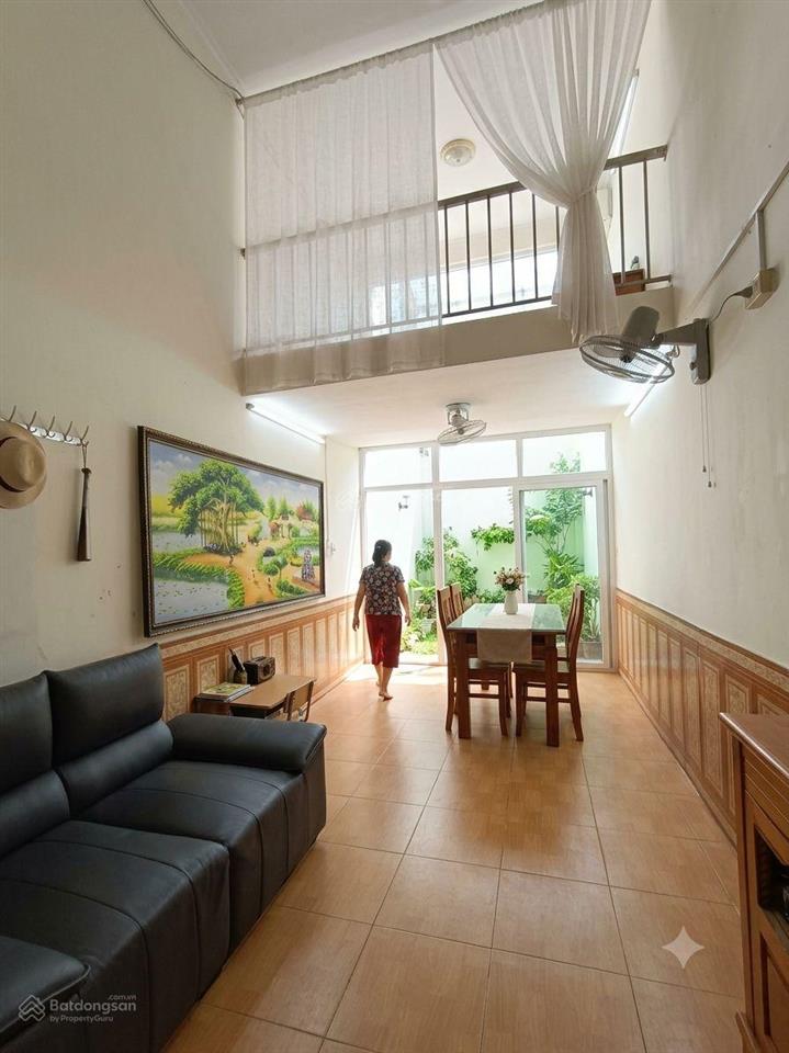 Độc, dân xây bồ đề, ngay cầu chương dương, thông mặt phố nguyễn văn cừ và lâm du giá chỉ 4.5 tỷ
