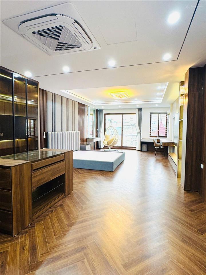 Đối diện aeon, siêu phẩm mặt ngõ, lô góc, gara 4 ô tô, giá tốt