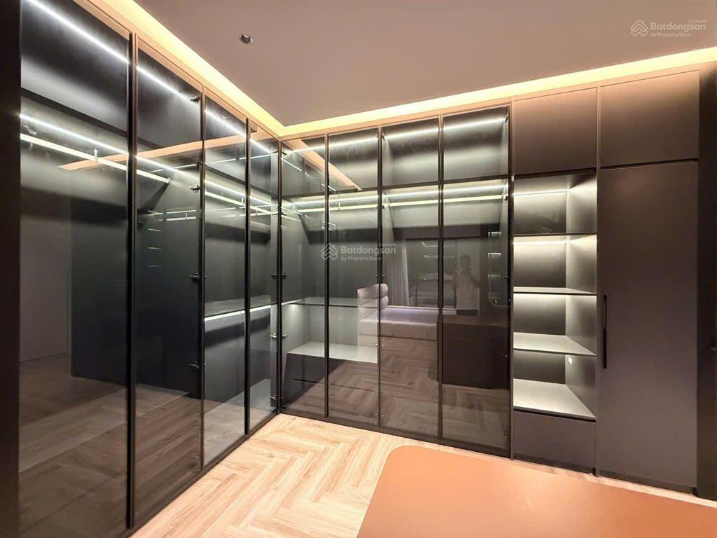 Nhà vip nguyễn sơn, mặt tiền bề thế, nâng tầm gia chủ