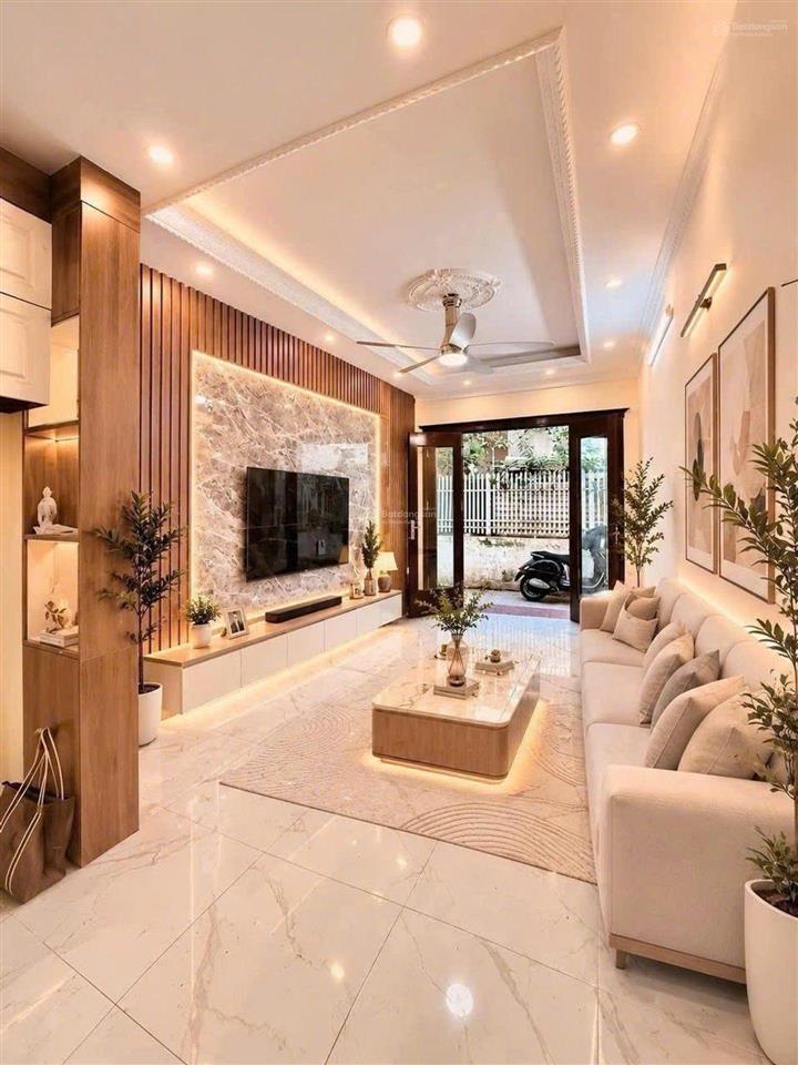 Đối diện aeon, ô tô đỗ cửa, nhà đẹp ngõ nhà nước, hàng xóm vip, view cực thoáng giá tốt