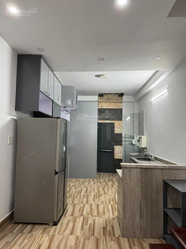 Huỳnh văn bánh, phú nhuận, hẻm xe tải tránh xe hơi, 4 tầng, 60m2, giá nhỉnh 10 tỷ