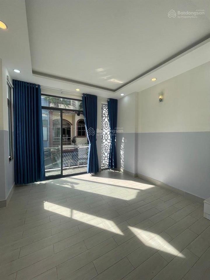 Huỳnh văn bánh, phú nhuận, hẻm xe tải tránh xe hơi, 4 tầng, 60m2, giá nhỉnh 10 tỷ