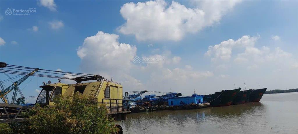 Chuyển nhượng nhà xưởng tại khu công nghiệp hiệp phước, có 200m mặt sông, hàng hiếm giá siêu hời