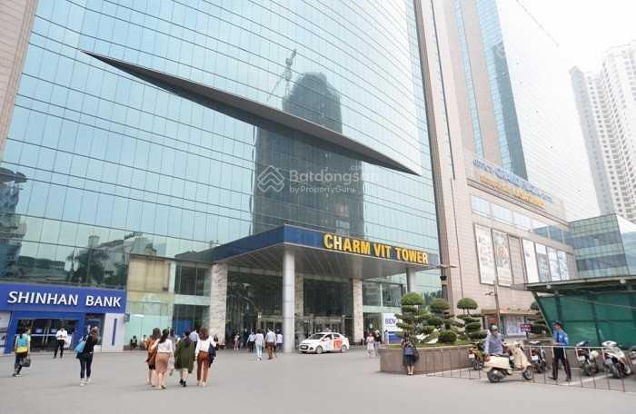 Cđt cho thuê vp charmvit trần duy hưng 300m2 cắt nhỏ từ 80m2 sẵn nội thất đẹp hạng a