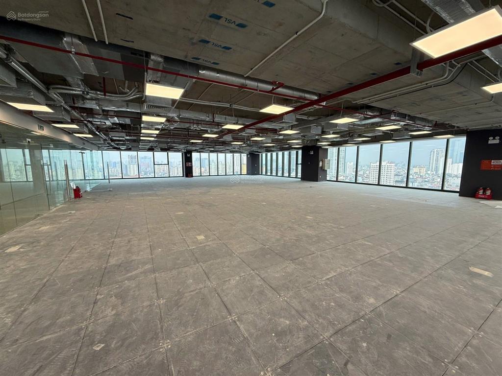 Cho thuê vp the marc 88 trần thái tông 500m2 cắt nhỏ từ 100m2 view siêu đẹp hạng a vào được luôn