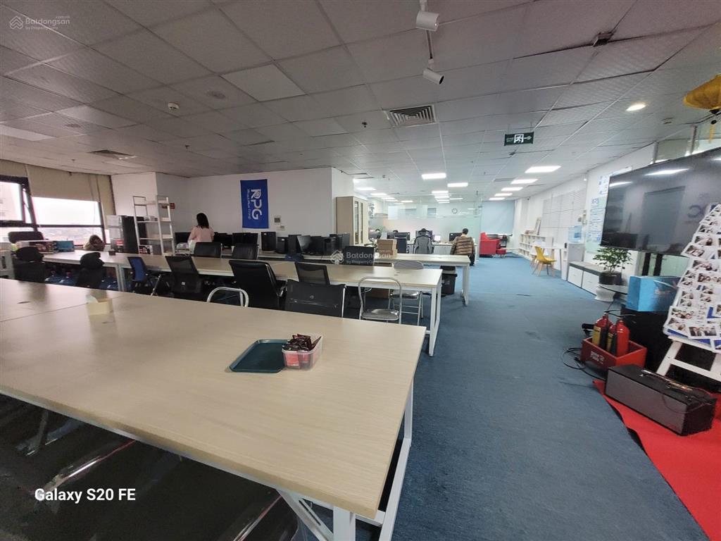 Bql cho thuê vp 500m2 cắt nhỏ từ 100m2 có nội thất văn phòng golden field nguyễn cơ thạch