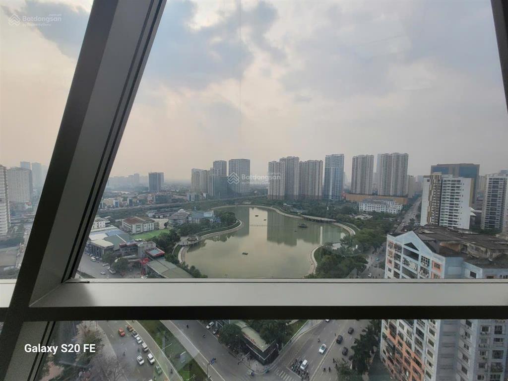 Cho thuê văn phòng hud lê văn lương 300m2 cắt được 200m2 có nội thất view đẹp văn phòng hạng a