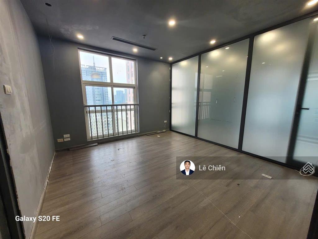 Bql cho thuê văn phòng sudico mễ trì trống 200m2 có cắt nhỏ từ 70m2 đầy đủ nội thất vào luôn