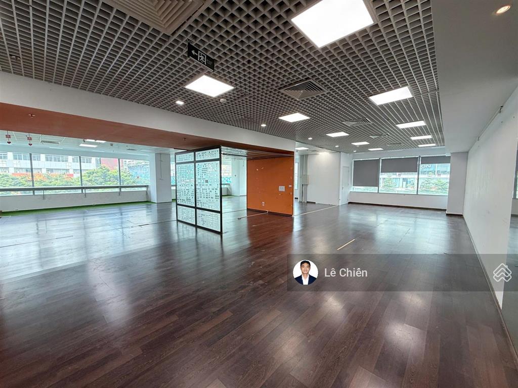 Bql cho thuê diamond lê văn lương 500m2 cắt nhỏ, nội thất cơ bản vào làm việc được luôn