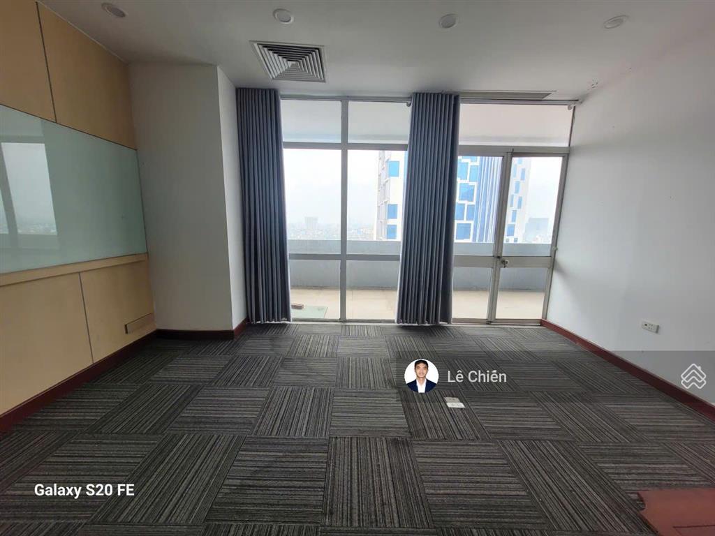 Bql viettower 1 thái hà cho thuê vp 300m² có cắt 100m² theo yêu cầu, đầy đủ nội thất cơ bản