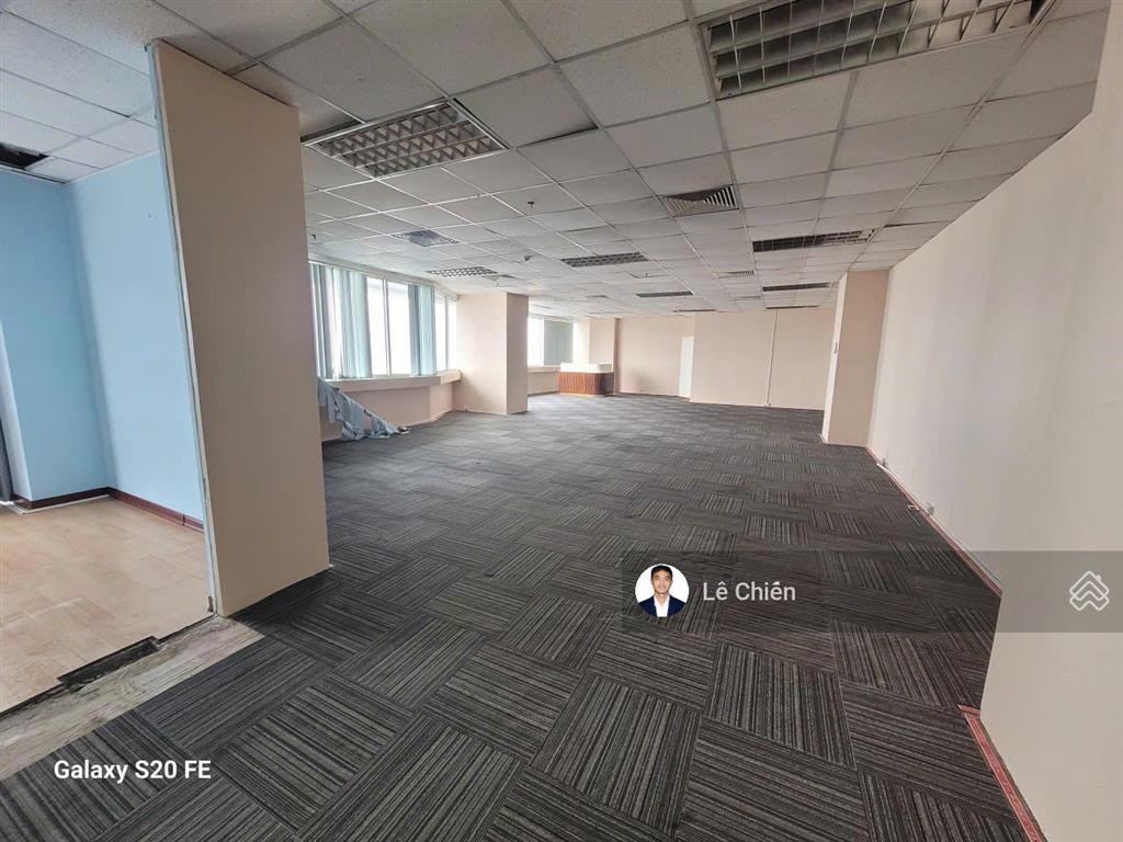 Bql viettower 1 thái hà cho thuê vp 300m² có cắt 100m² theo yêu cầu, đầy đủ nội thất cơ bản